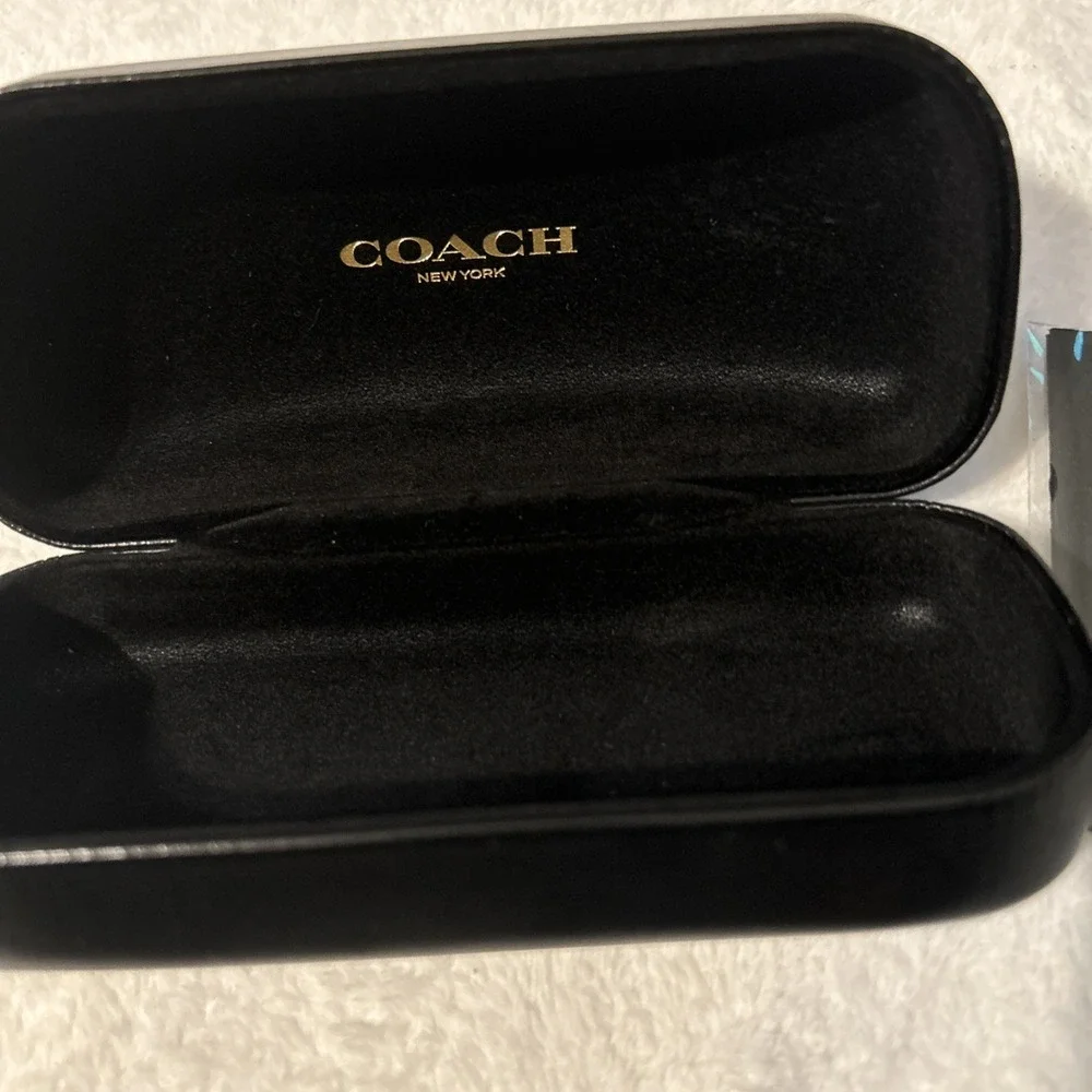 Coach clamshell eyeglass case with new cloth